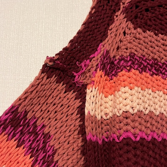 Free People Devon Sweater NWT Fuchsia Rose Combo - Picture 6 of 6